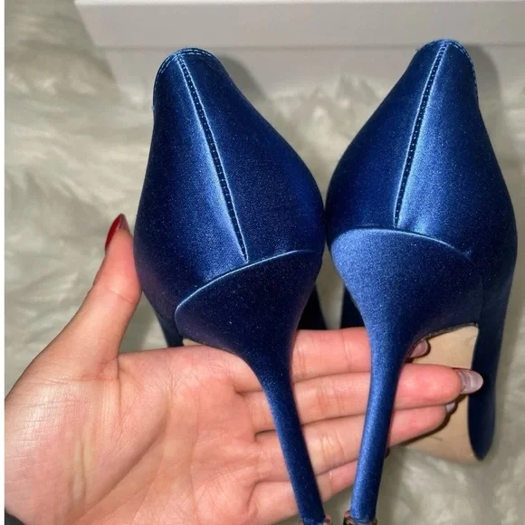 Manolo Blahnik Royal Blue Embellished Heels - Picture 7 of 8